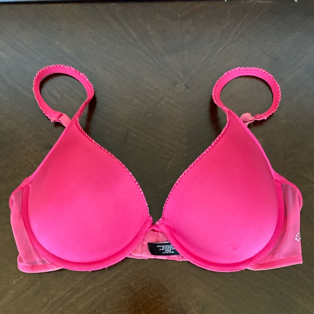 Victoria’s Secret sexy little things bra